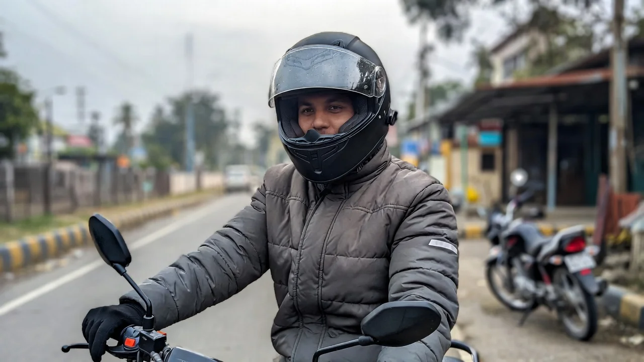 What to Wear in Winter as a Motorcycle Rider in Bangladesh (Complete Gear Guide + Tips)